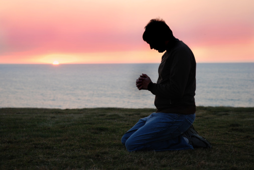 What Does Prayer Have to Do With Addiction Recovery?